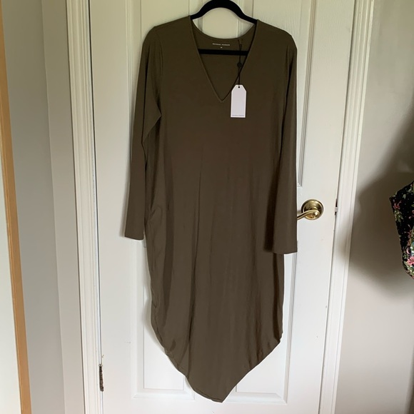 Universal Standard Dresses & Skirts - UVIVERSAL STANDARD Dress Long Sleeve size Olive Green Taupe XS